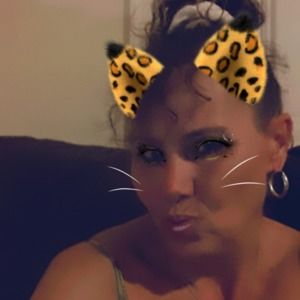 Meet your Posher, Deborah